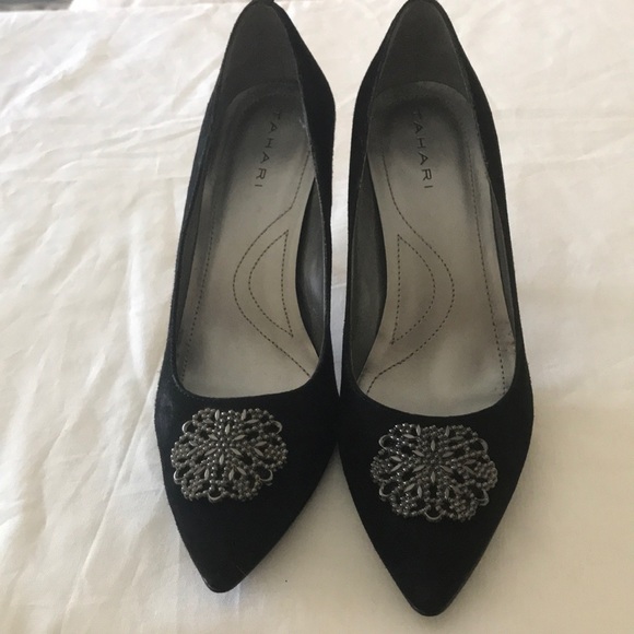 Tahari black high heel shoes - Picture 6 of 6